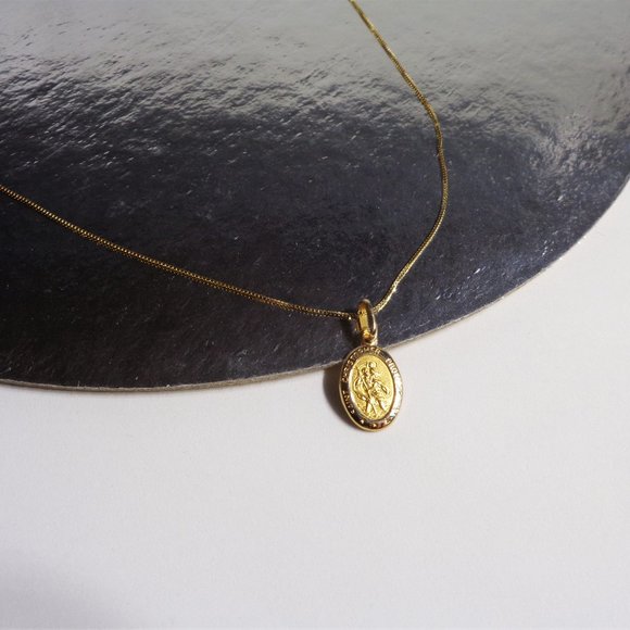 10K Solid Gold St Christopher Pendant Necklace Real Gold Saint Christopher Charm - Picture 9 of 10